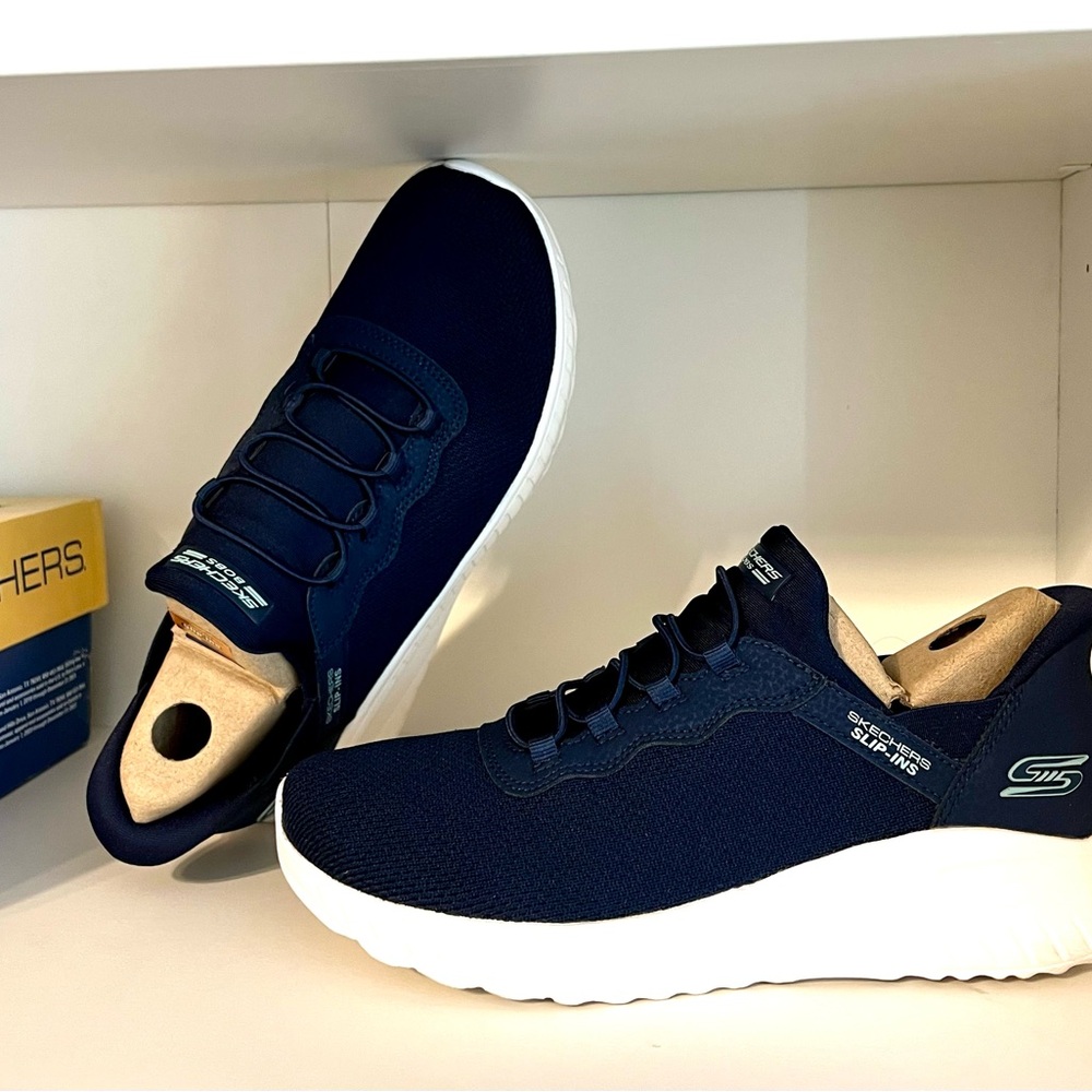 COPY - Size 8 Navy HANDS-FREE Slip-ins Sneakers